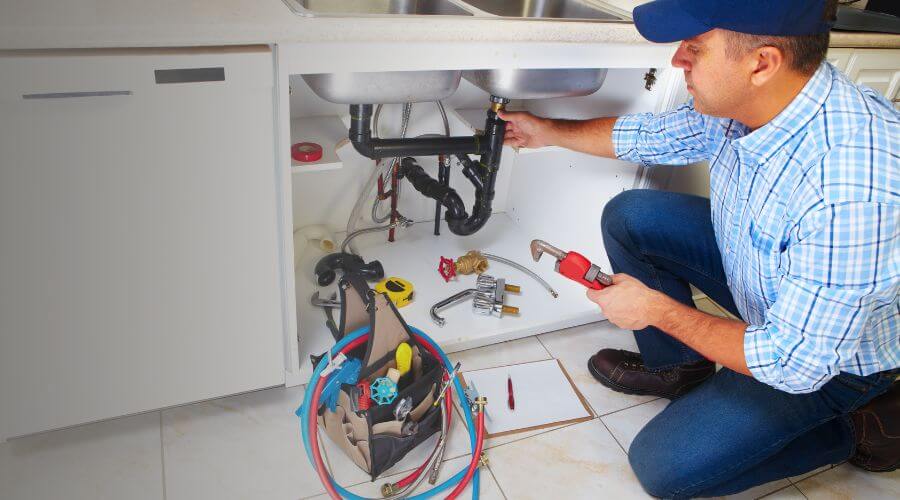 Local sewer line repair in Newton, MA